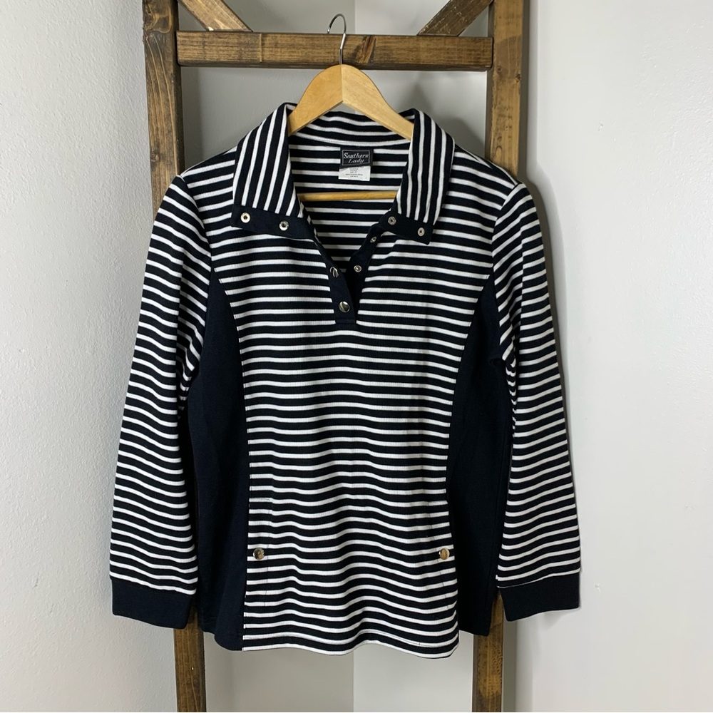 Southern Lady Black and White Striped Top Size M